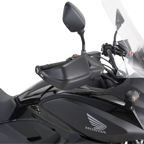 GIVI%3A+EINE+WELT+VON+ZUBEH%C3%96R%21